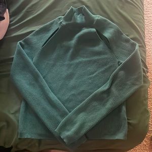 Long sleeve green turtle neck with cutouts